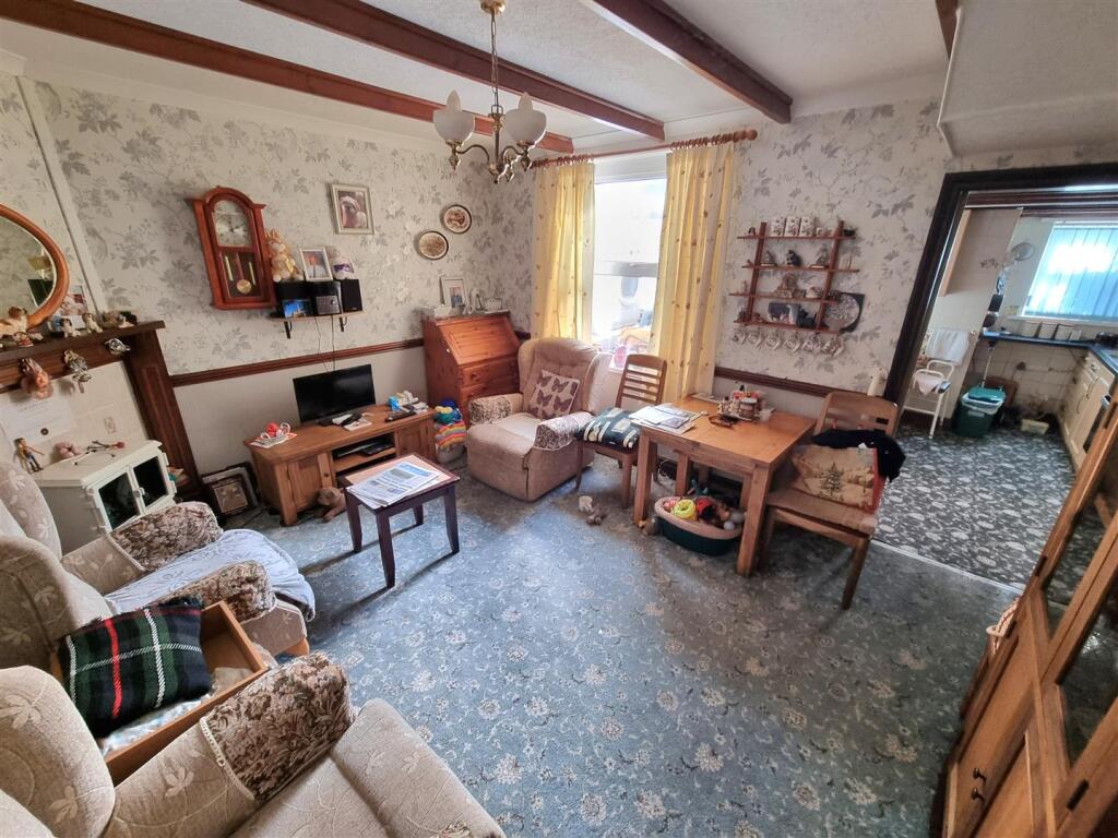House in Plymouth - View 4