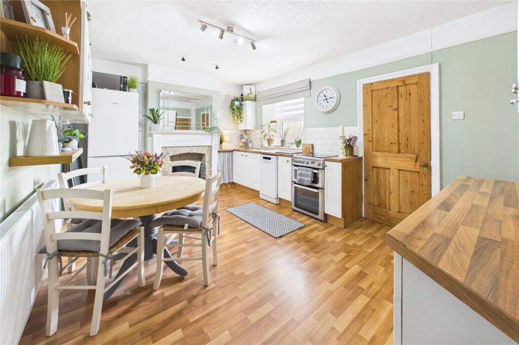 Fosseway, Westfield, Radstock, Somerset, BA3 photo 3
