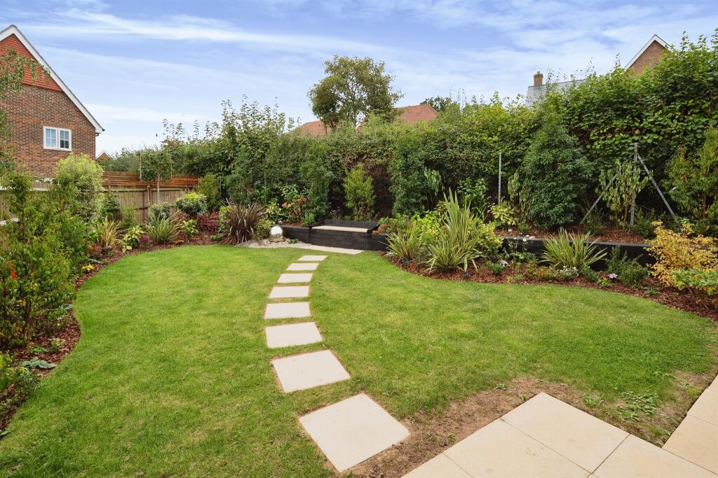 House in Tonbridge - View 4