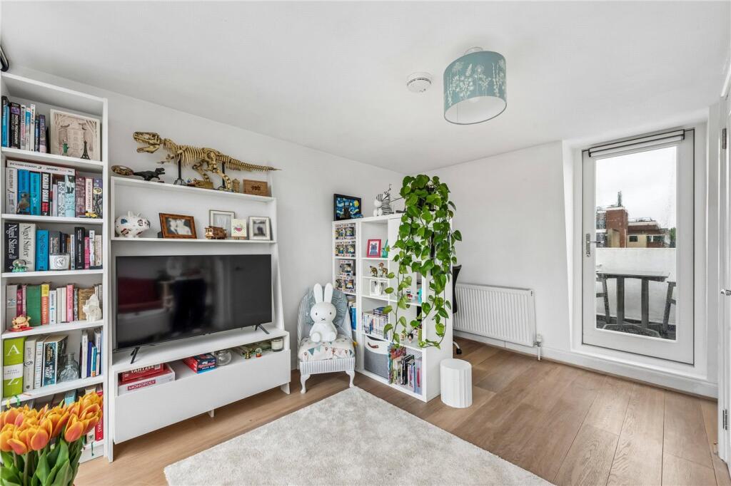 Caledonian Road, London, N1 - View 5