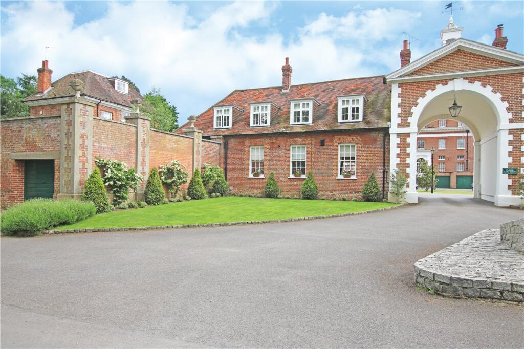 Calcot Court, Calcot, Reading, Berkshire, RG31 photo 3