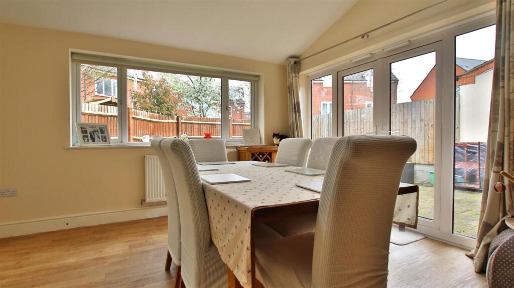 House in Tewkesbury - View 4
