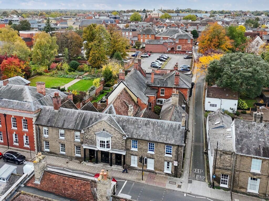 Main image of property: 10 Northgate Street, Bury St. Edmunds, Suffolk, IP33 1HQ