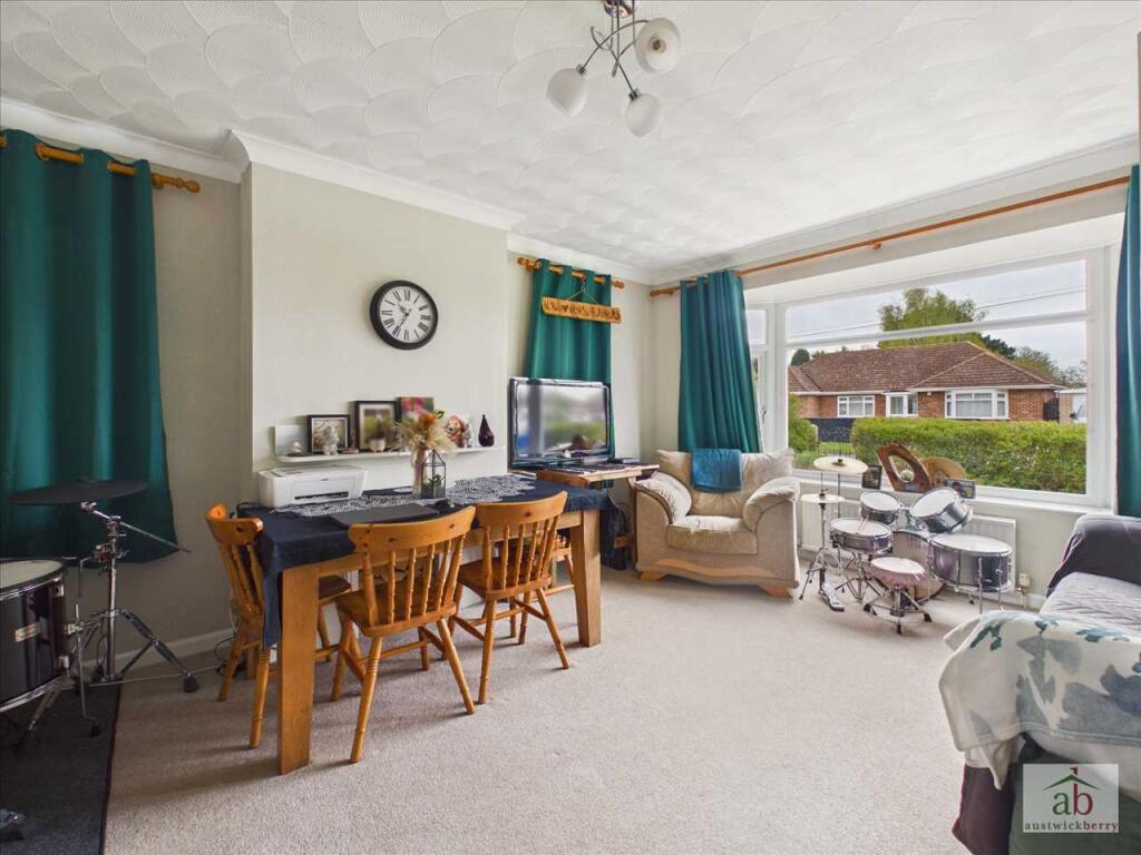 Bracken Avenue, Kesgrave photo 3