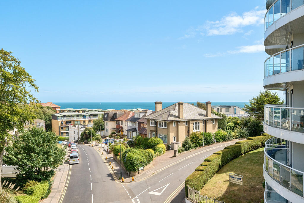 The Reef, Boscombe Spa Road, Bournemouth – další