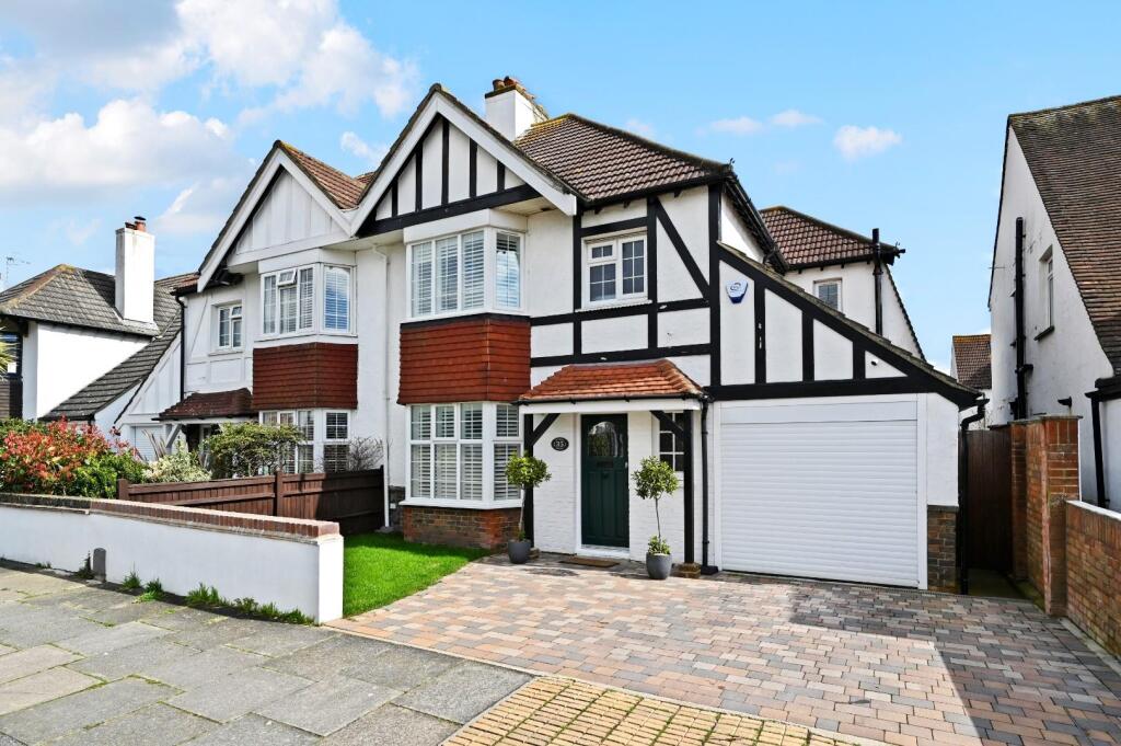 St. Keyna Avenue, Hove