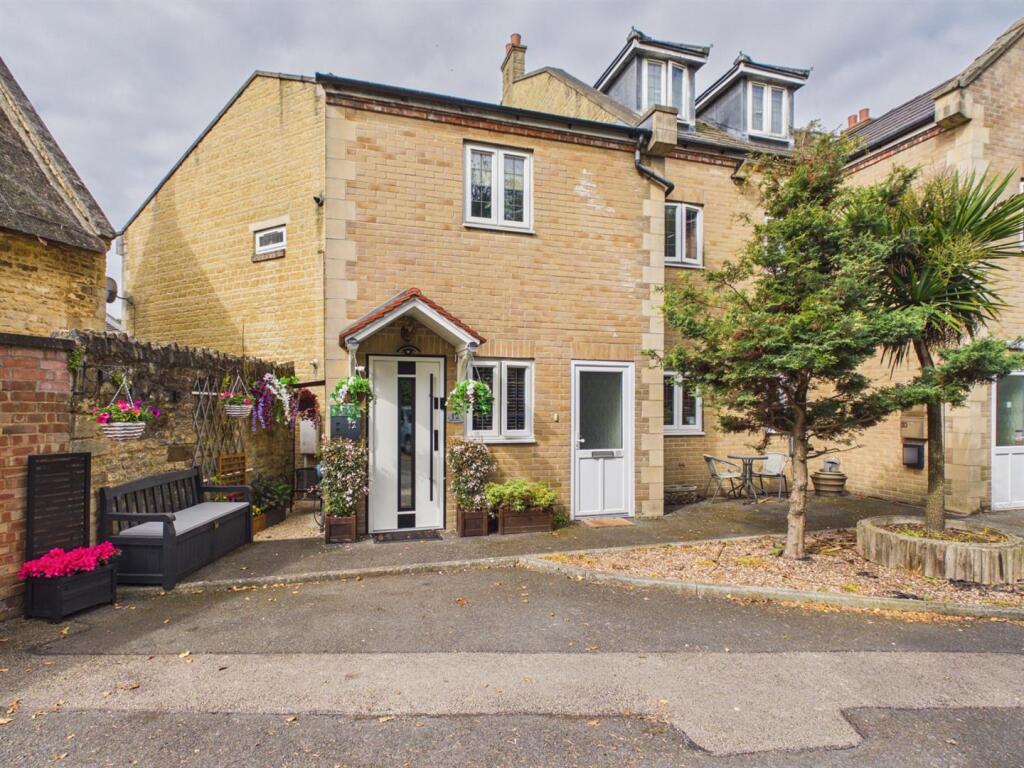 Main image of property: NN17, Stocks Court, Corby