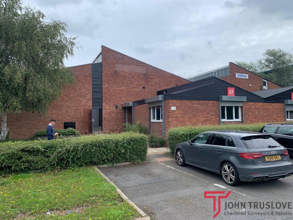 Main image of property: Unit 37, The Washford Industrial Estate, Redditch, B98 0DP