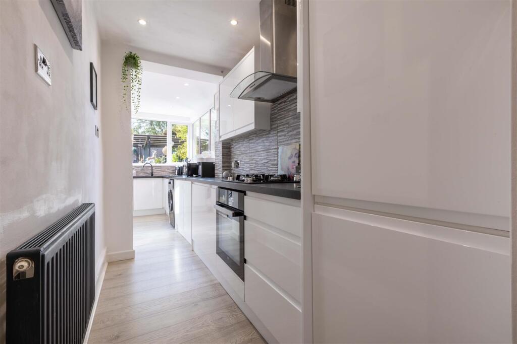 House in Birmingham, Lyndon Green - View 5