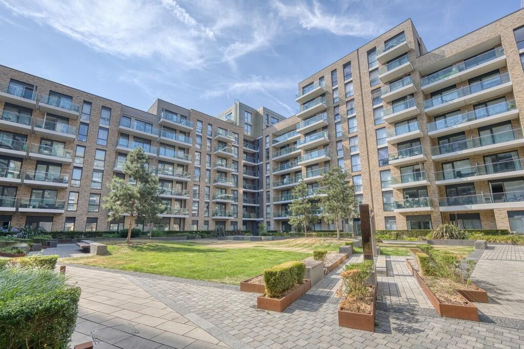Main image of property: Queenshurst Square, Kingston upon Thames