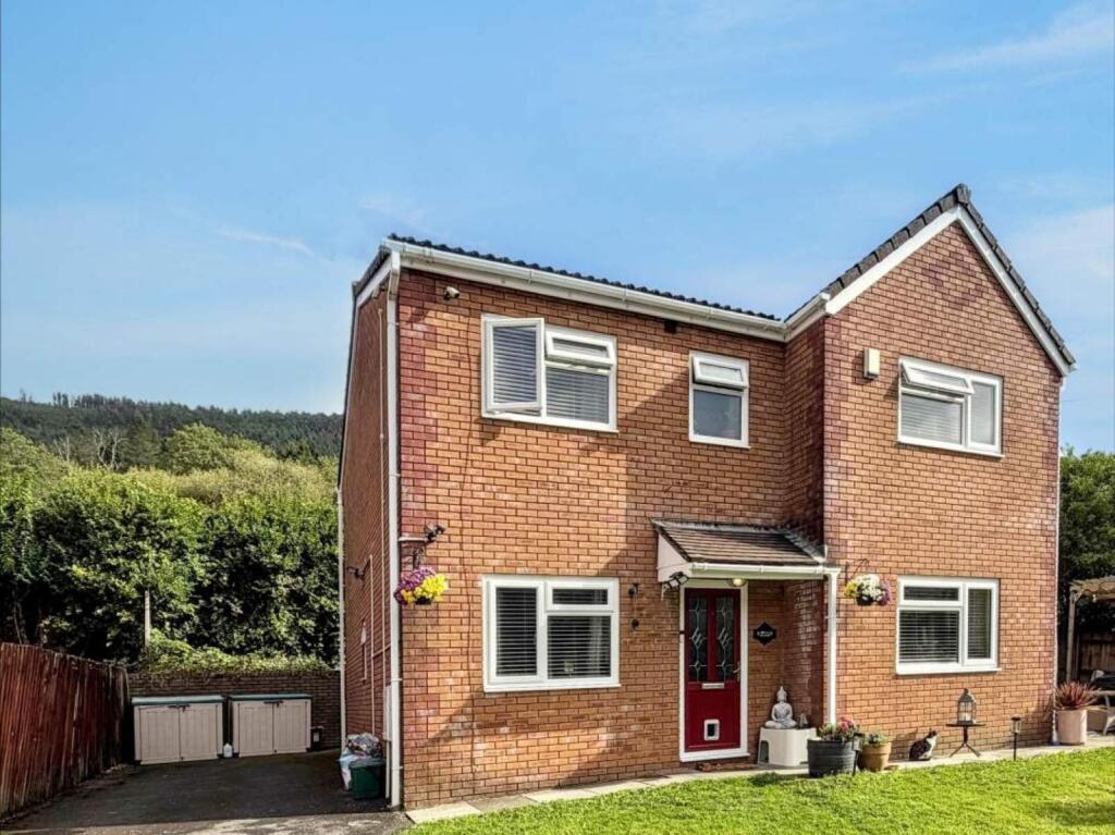 Sycamore Rise, Treherbert, Treorchy, Rhondda Cynon Taf, CF42 5RJ photo 4