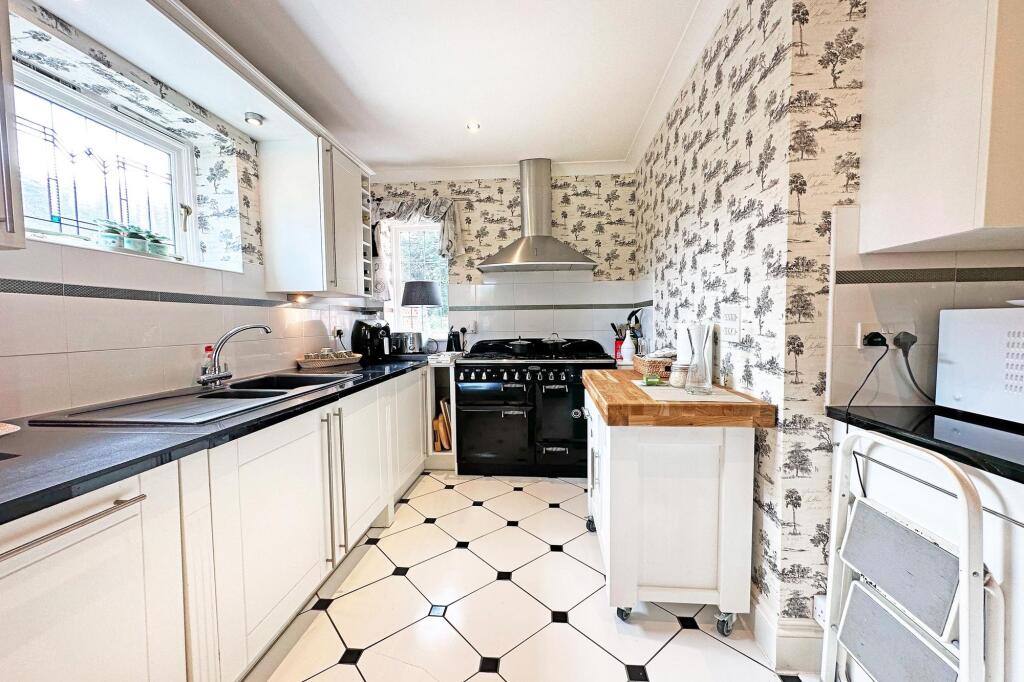 Additional image 7 of Warwick Road, Solihull, B91