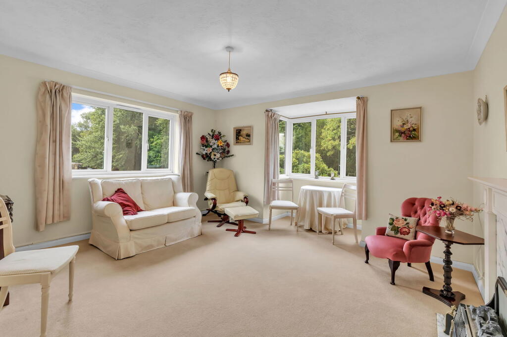 Fitzjohn Court, Hassocks, BN6 8QP photo 2