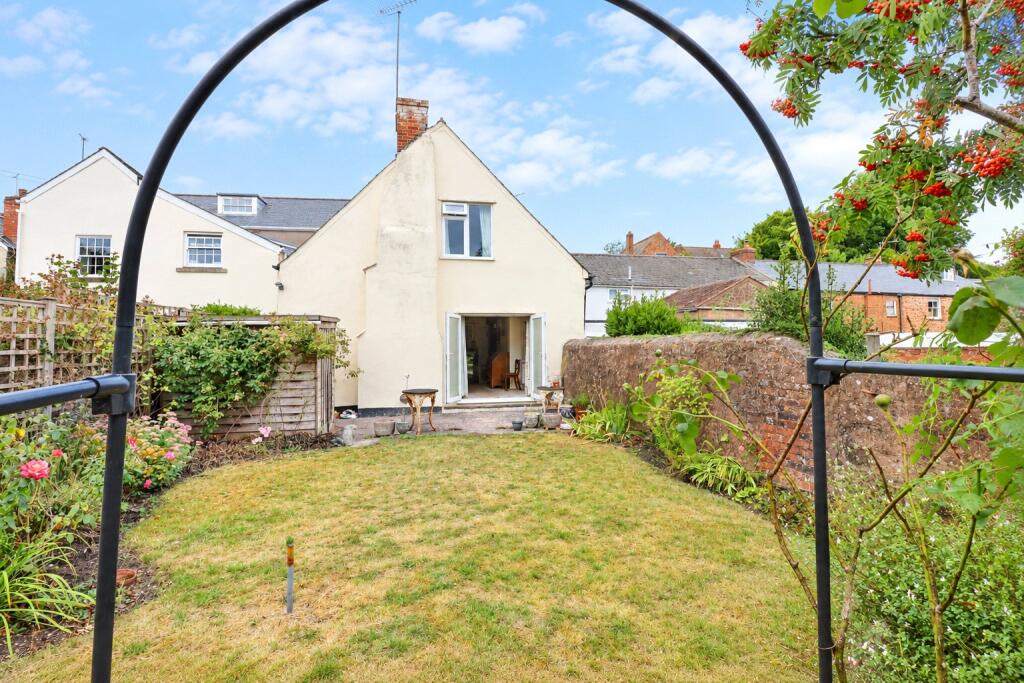 House in Taunton, Somerset - View 5