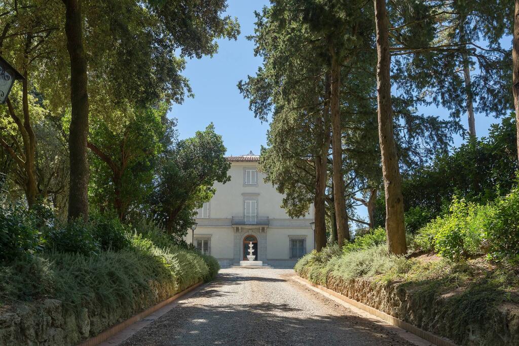 Main image of property: Umbria, Terni, Monteleone d`Orvieto