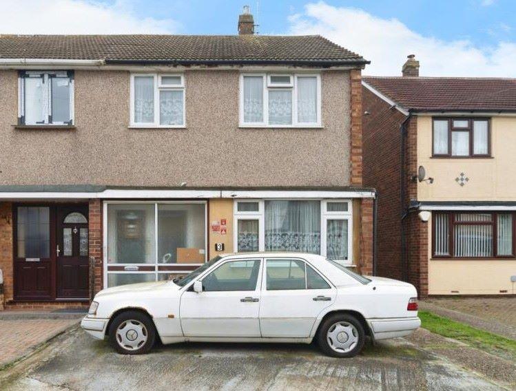 Main image of property: 3 Anthony Drive, Stanford-Le-Hope, Essex, SS17 8BT