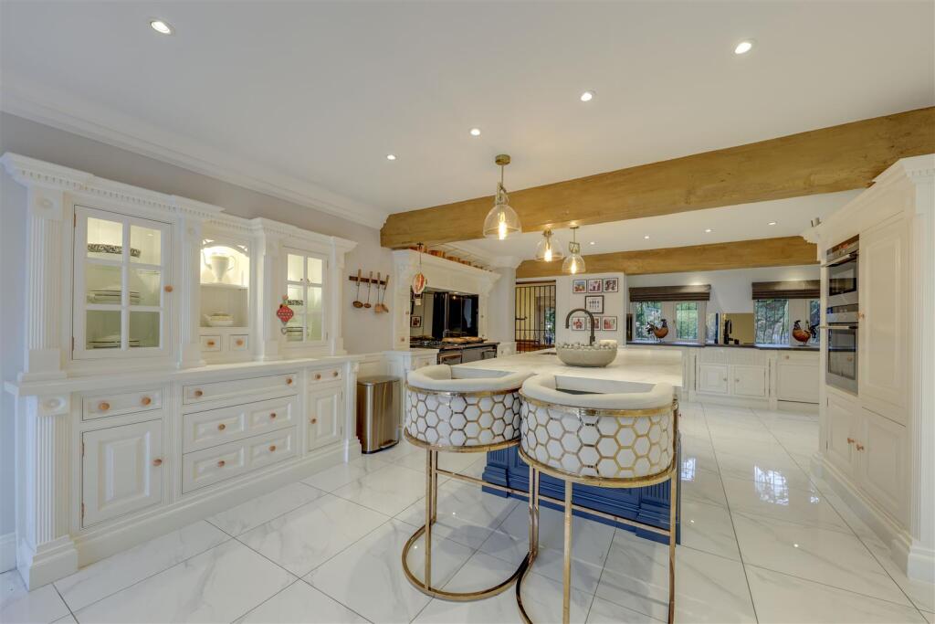 Additional image 18 of The Hollies, Alden Road, Helmshore, Rossendale - Over 9,000sqft - One Of Rossendale's Most Incredible Properties