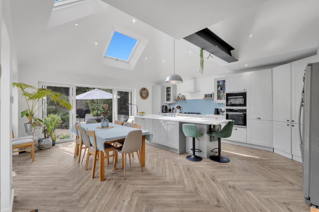 Additional image 11 of Parkside Residence, Solihull, B91 [Further Potential - STPP]