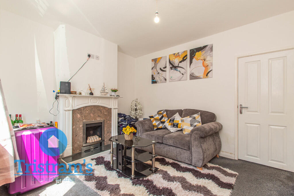 Sherwood Street, Kirkby-in-ashfield photo 2
