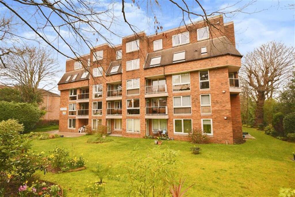 Main image of property: Homewaye House, Pine Tree Glen, Westbourne, Bournemouth, BH4