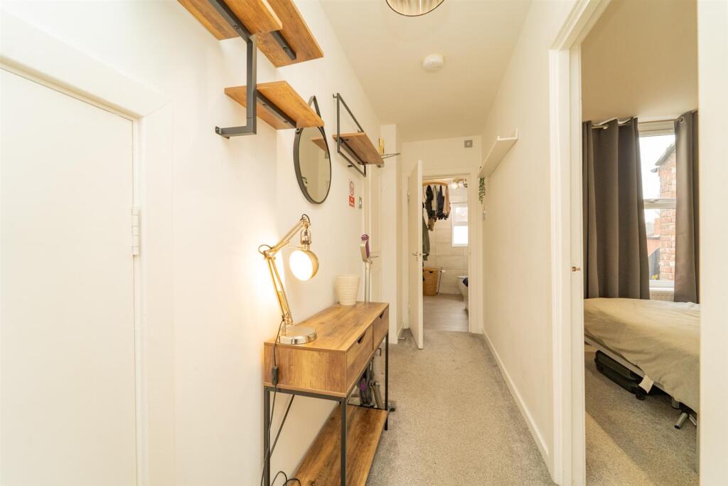 Sandy Lane, Chorlton photo 4