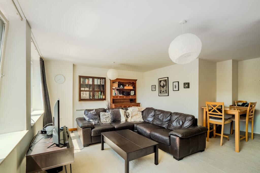 Apartment in Bristol, Tyndall's Park, Clifton - More