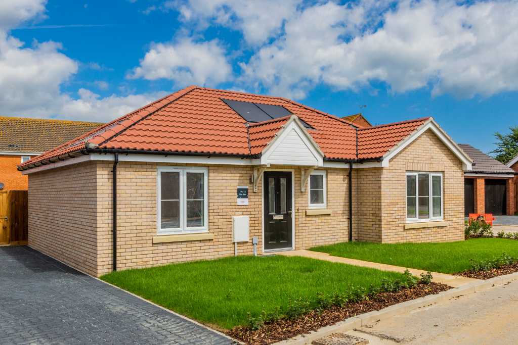 Main image of property: Lowestoft Road,
Hopton,
Great Yarmouth,
NR31 9AH
