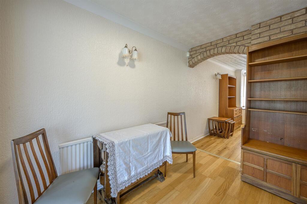House in Dudley - View 5