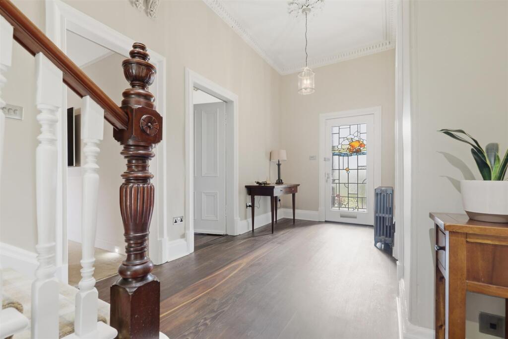 House in Glasgow, West Dunbartonshire - View 4
