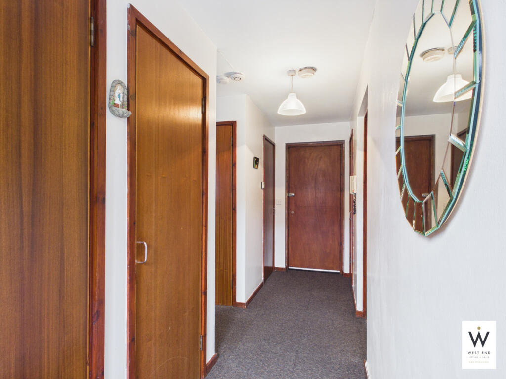 Apartment in Glasgow - More