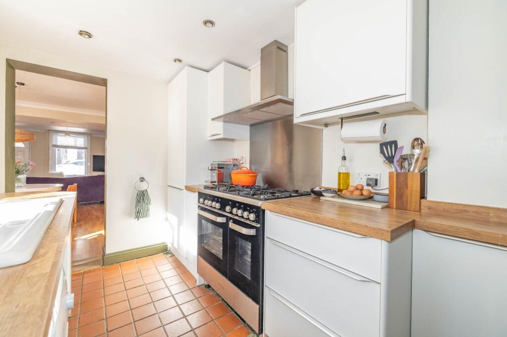 House in Faversham, Preston - More