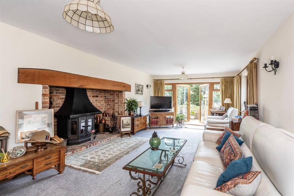 House in Tonbridge - View 3