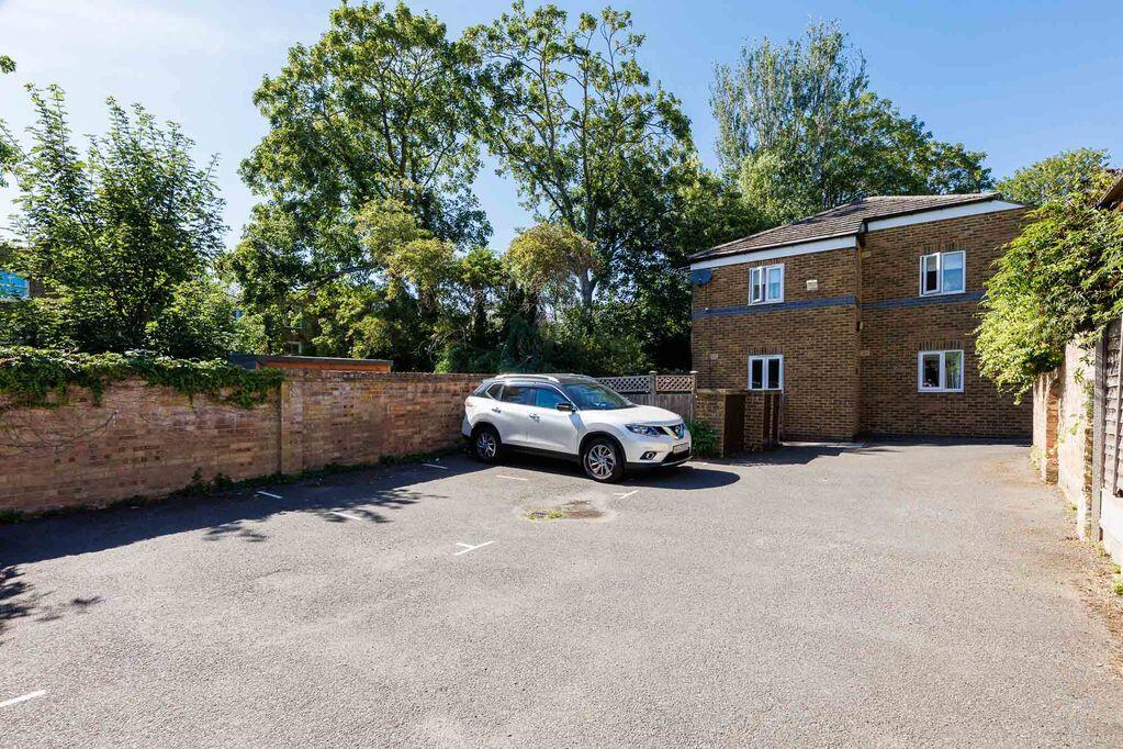 Main image of property: The Glade, Coningham Road W12