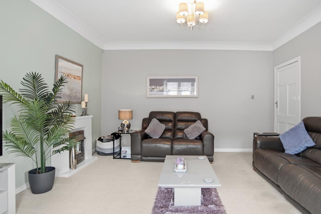1 Hunter Street, Prestwick KA9 1LG photo 2