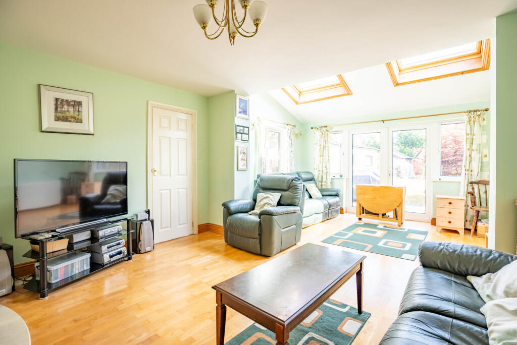 Additional image 2 of Barnfield Road, St. Albans, Hertfordshire, AL4