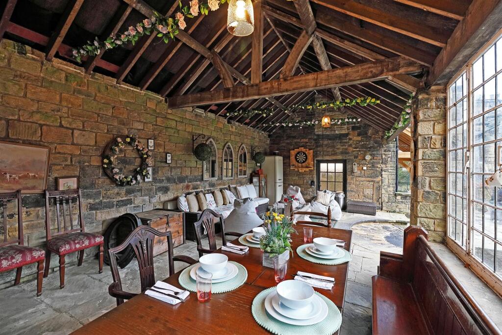 Additional image 32 of Oldfield Nook, Scholes Lane, Scholes, Cleckheaton, BD19 6LY