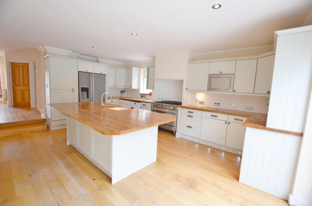 Main image of property: New Road, Wonersh