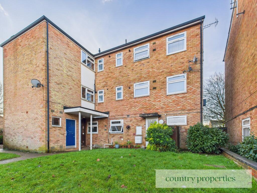Main image of property: Hedgebrooms, Welwyn Garden City, AL7