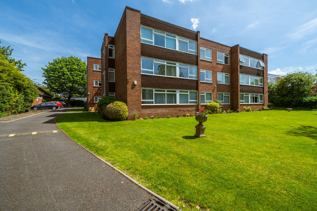 Wychbury Grange, 284 Hagley Road, Stourbridge photo 4