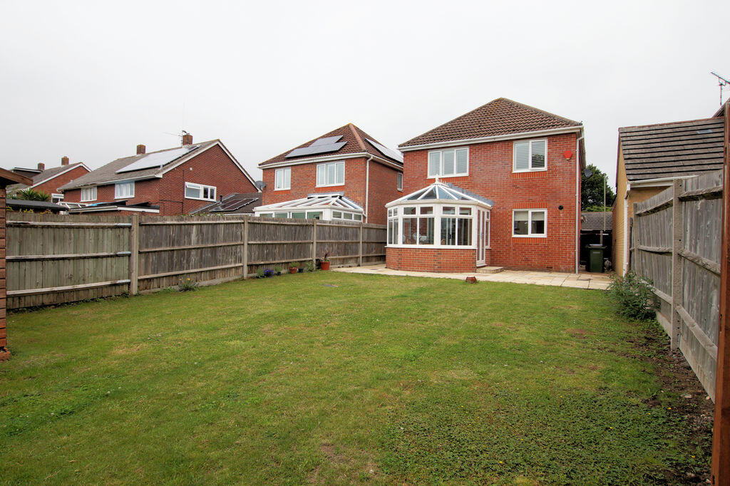 House in Fareham, Portchester - View 4