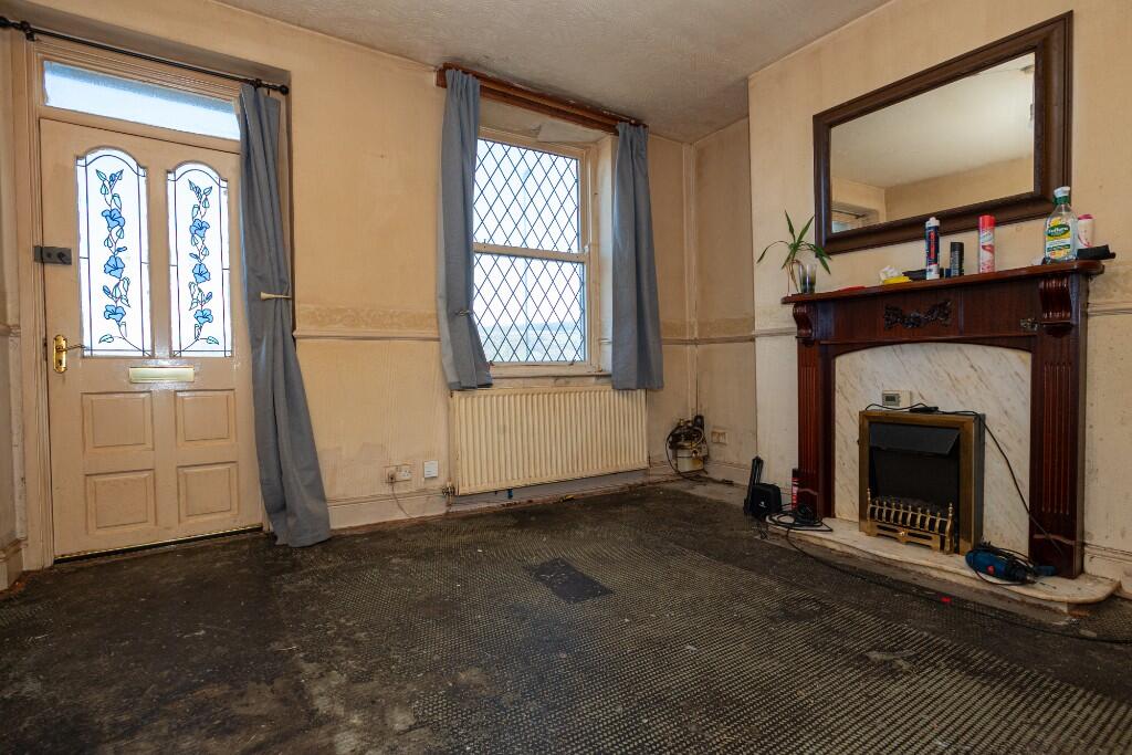 Buxton Road, High Peak, Derbyshire, SK23 photo 2