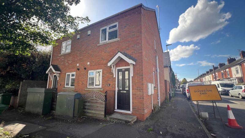 2-bed semi-detached on Grosvenor Street, Scunthorpe, £97,500