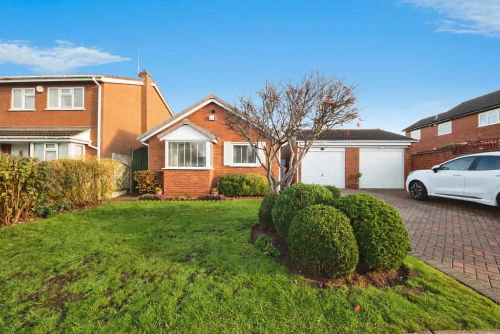 Burnthurst Crescent, Shirley, Solihull