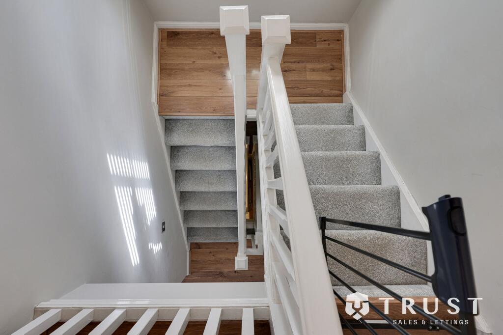 Additional image 19 of Bream Avenue, Cleckheaton, BD19