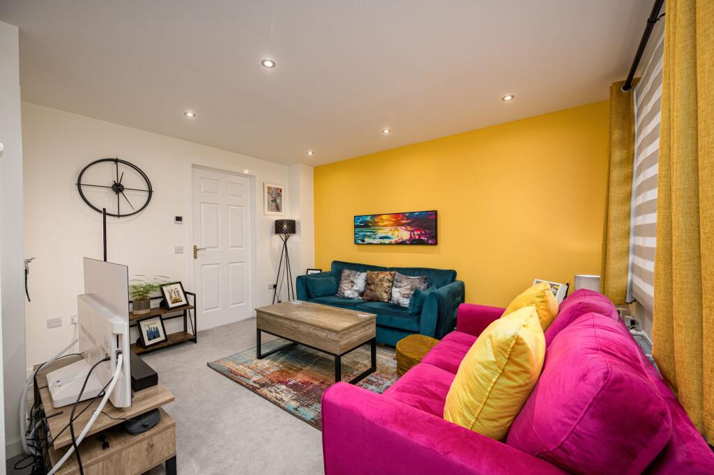 House in Barry, Pitskelly - View 5