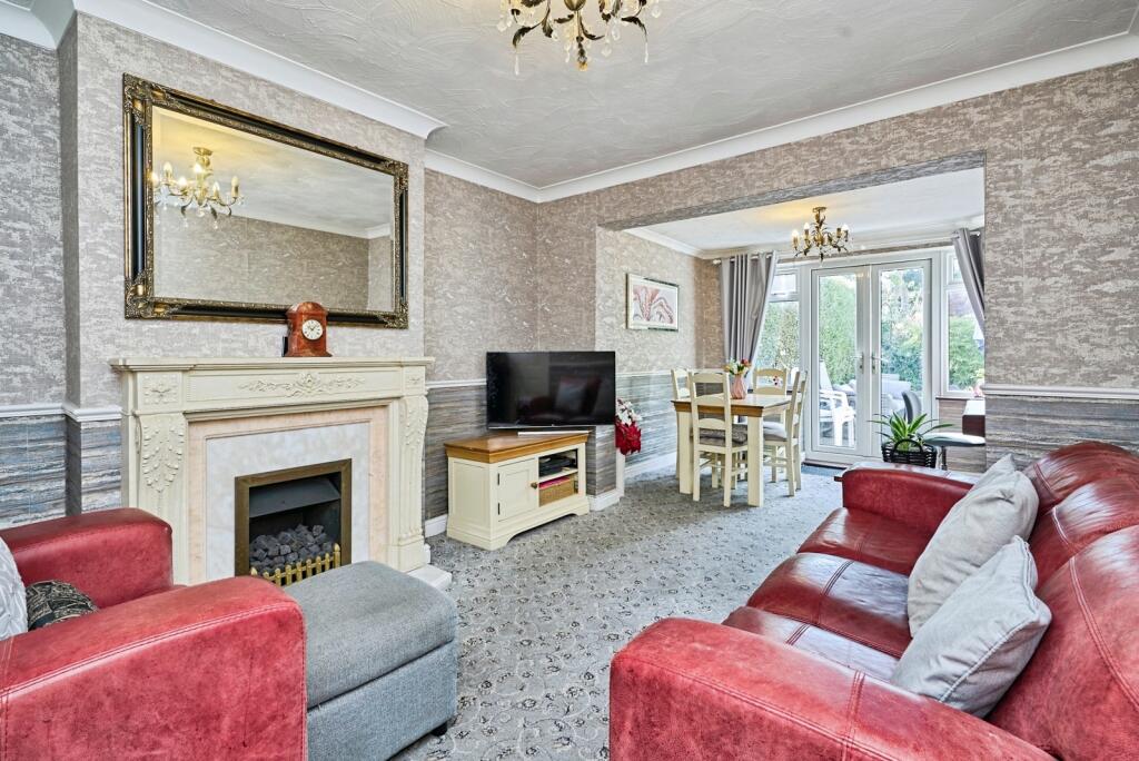 House in Walsall, West Midlands - More