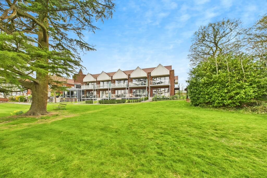 Main image of property: The Pavilion, Graylands Estate, Langhurstwood Road, Horsham, RH12
