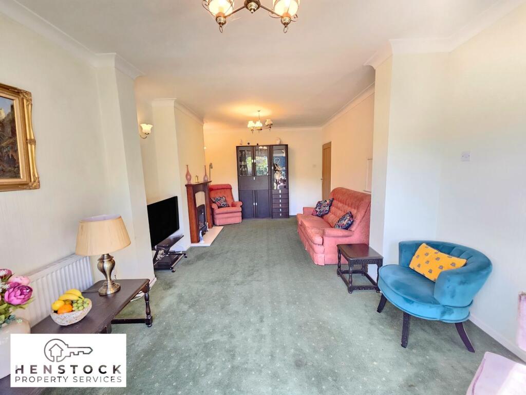 Manor Road, Middleton, Manchester, M24 photo 3