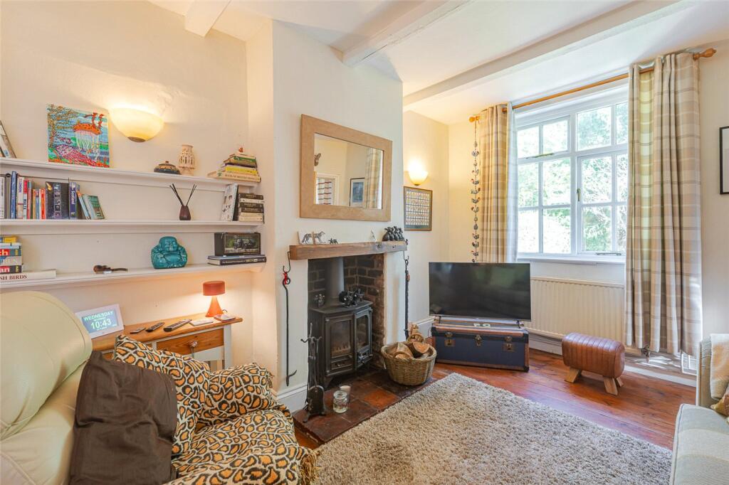 House in Warwick, Budbrooke - View 4