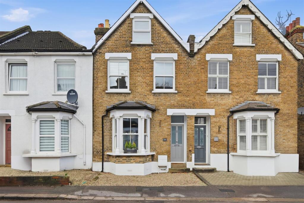 Main image of property: West Grove, Woodford Green